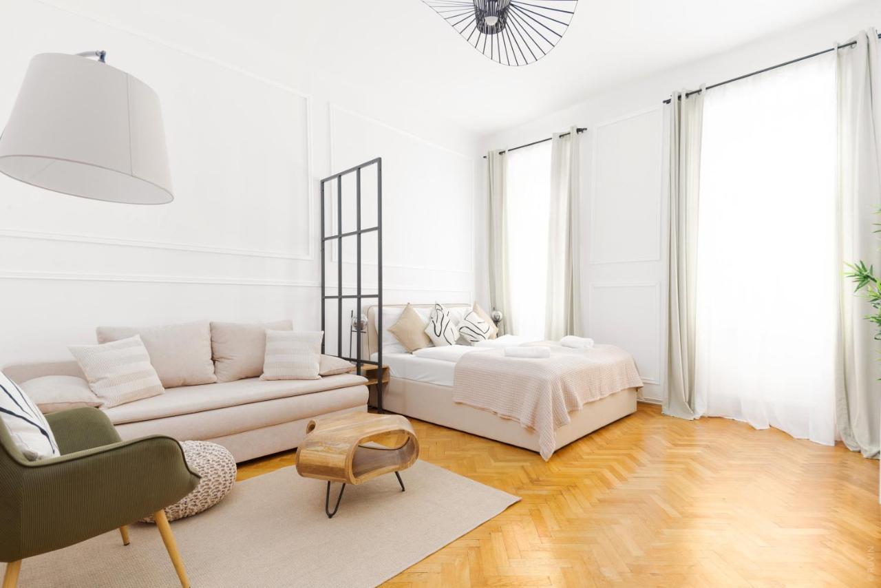 Designer Apartments Near Schoenbrunn เวียนนา ภายนอก รูปภาพ