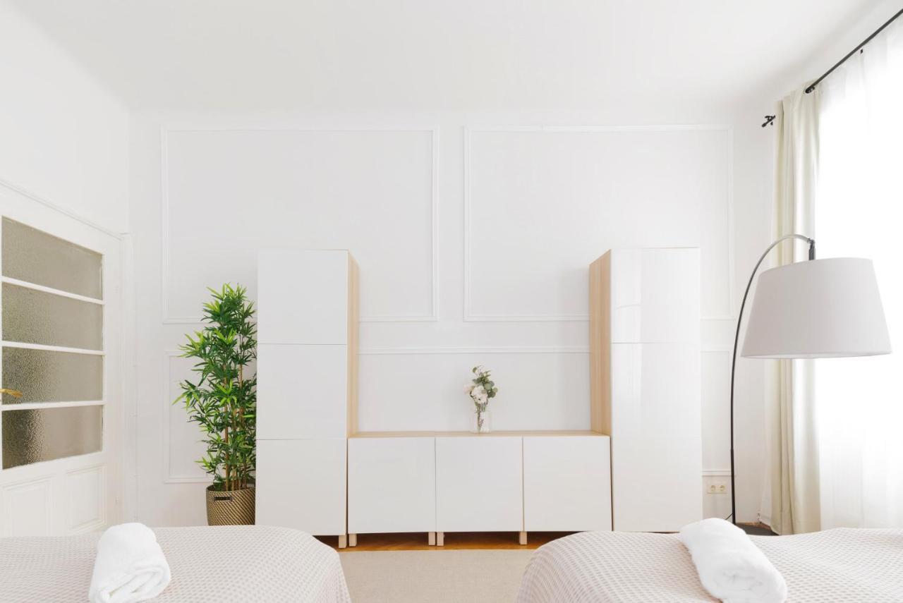 Designer Apartments Near Schoenbrunn เวียนนา ภายนอก รูปภาพ